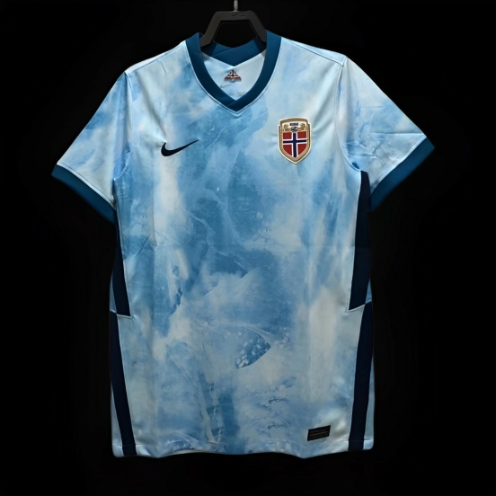 قميص كرة قدم ريترو 2021 ريترو 2021 خارج الديار النرويج
