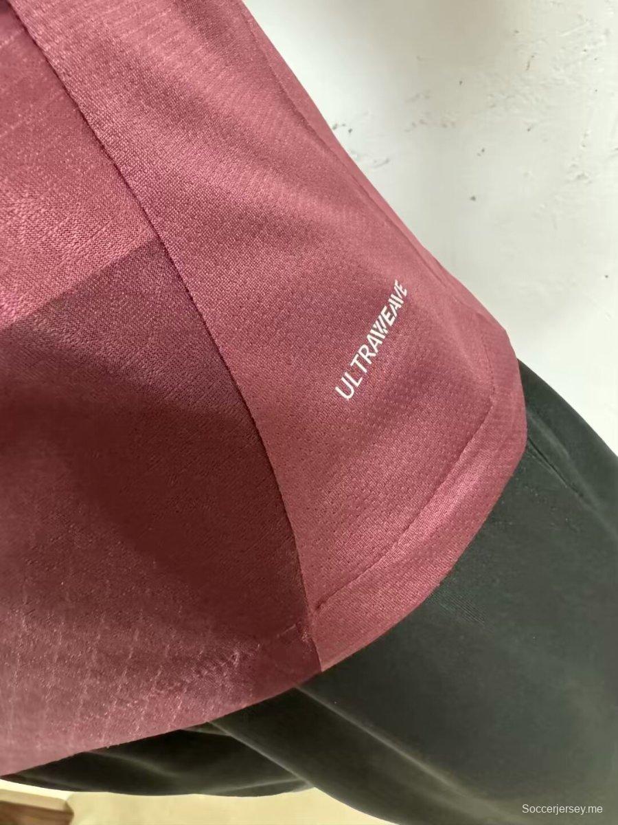 نسخة اللاعب 24/25 قميص مانشستر سيتي الثالث لمانشستر سيتي 24/25
