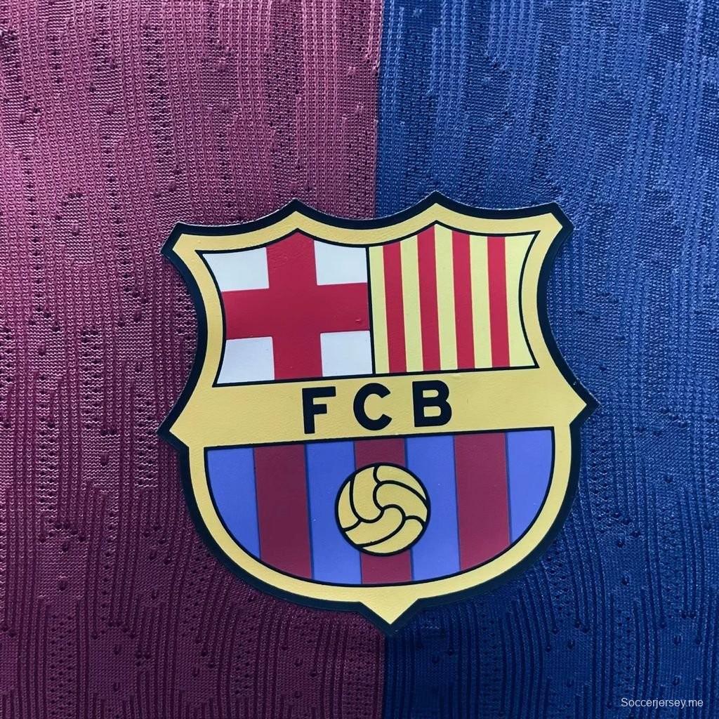 إصدار اللاعب 24/25 قميص الذكرى 125 لميلاد برشلونة على أرضه
