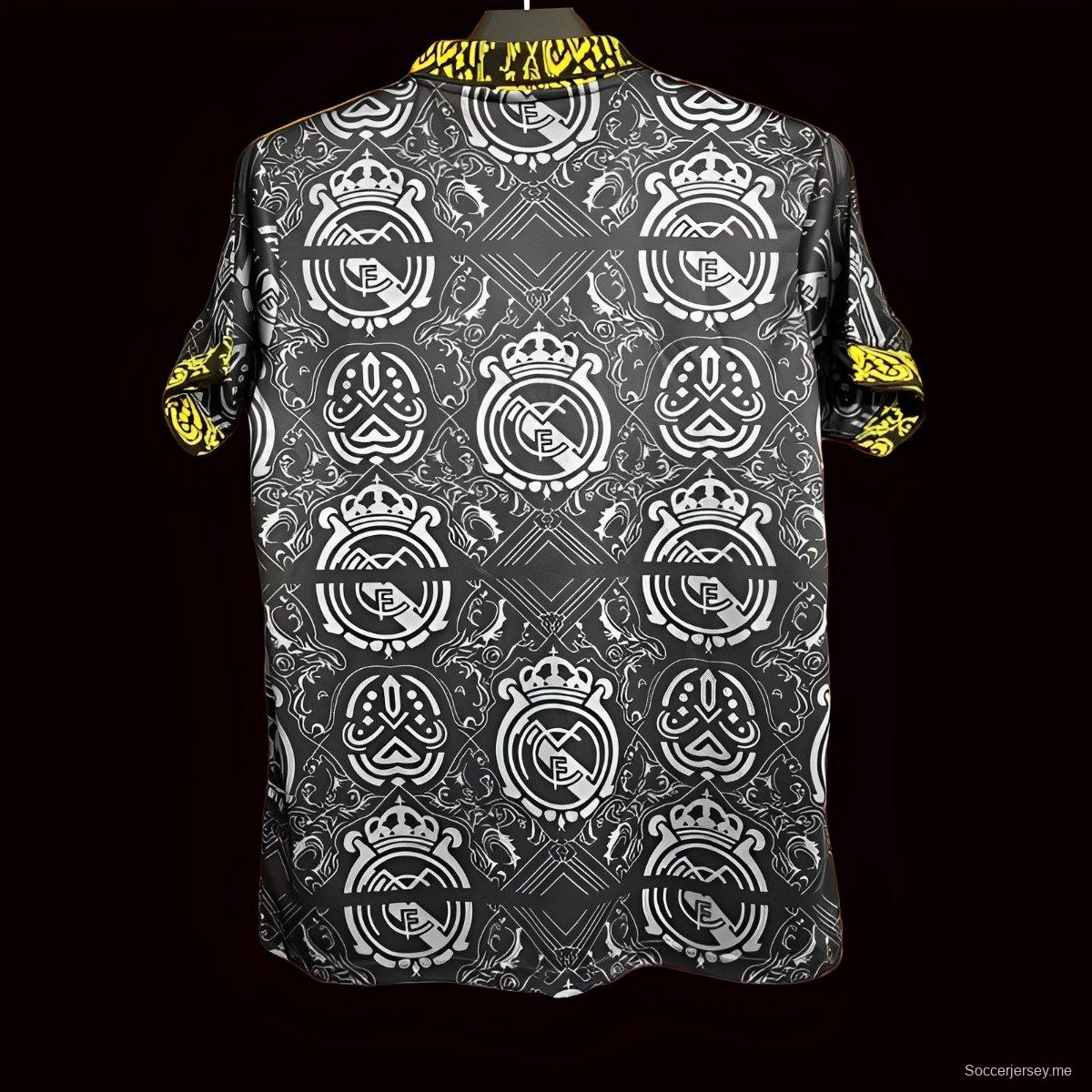 24/25 قميص ريال مدريد الأسود الخاص قبل المباراة 24/25 قميص ريال مدريد الأسود الخاص قبل المباراة
