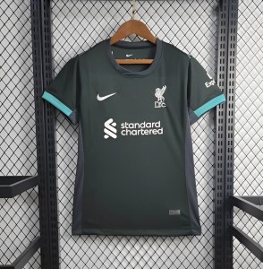 24/25 قميص ليفربول للسيدات خارج الملعب