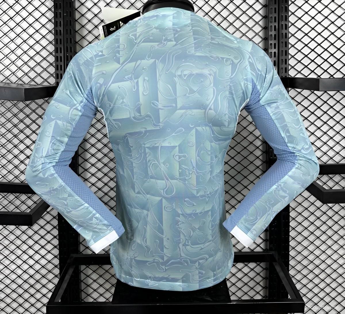 نسخة اللاعب 25/26 قميص يوفنتوس ذهاباً وإياباً أزرق بأكمام طويلة