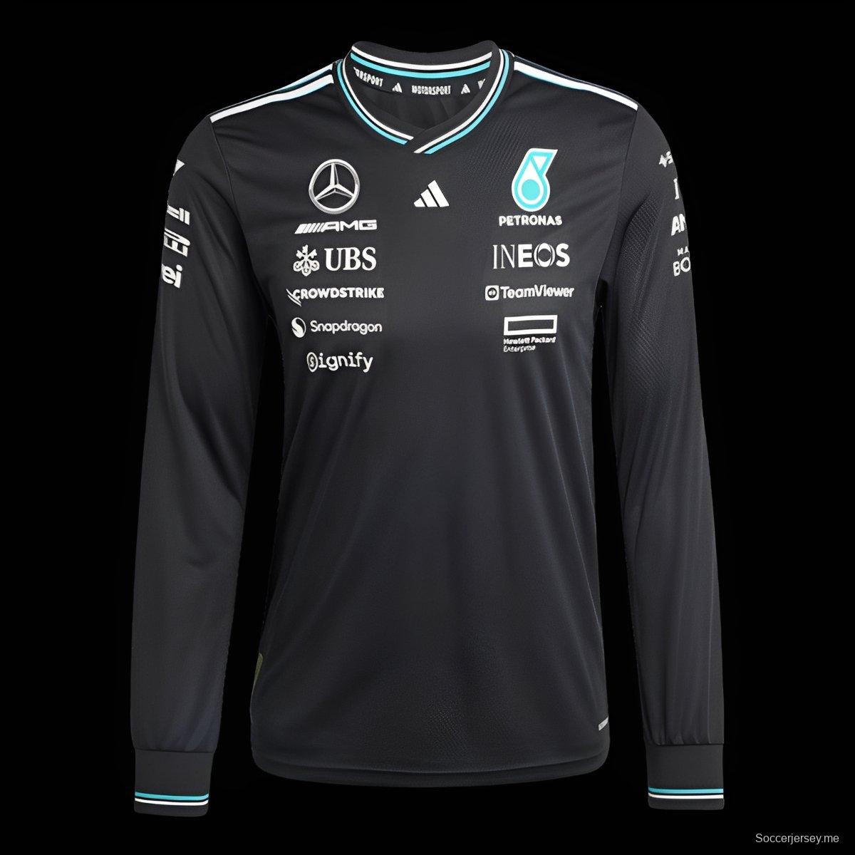 2026 فريق مرسيدس-AMG Petronas F1 F1 فريق مرسيدس-AMG للفورمولا 1 قميص بأكمام طويلة أسود بحواف مزينة باللون الأزرق المخضر