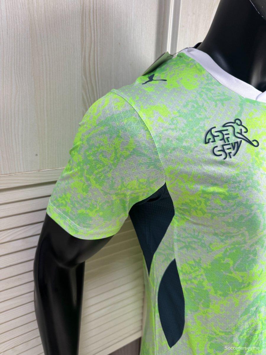 إصدار اللاعب 2026 قميص سويسرا خارج الديار 2026