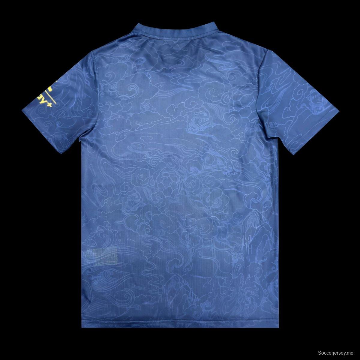 26/27 توتنهام هوتسبير: قميص ما قبل المباراة باللون الأزرق الداكن بمناسبة السنة الصينية الجديدة