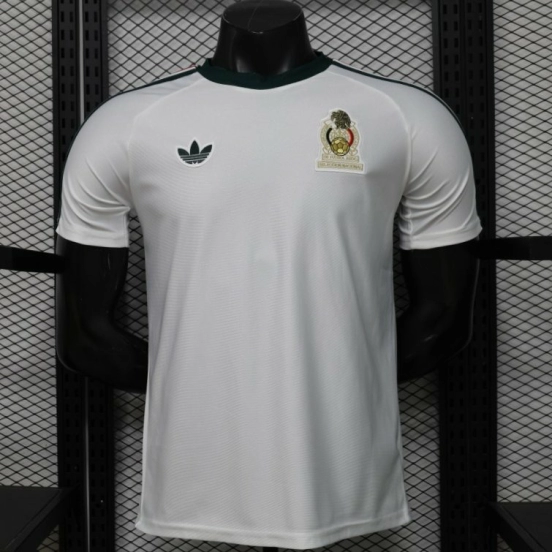 قميص المنتخب المكسيكي الأبيض للعب خارج أرضه، إصدار اللاعب 2026