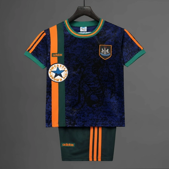 قميص نيوكاسل يونايتد للعب خارج أرضه لموسم 97/98