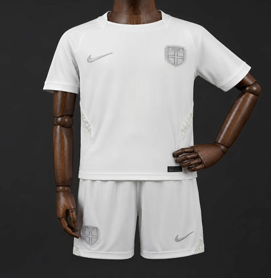 القميص الأبيض الثالث لمنتخب النرويج لعام 2026